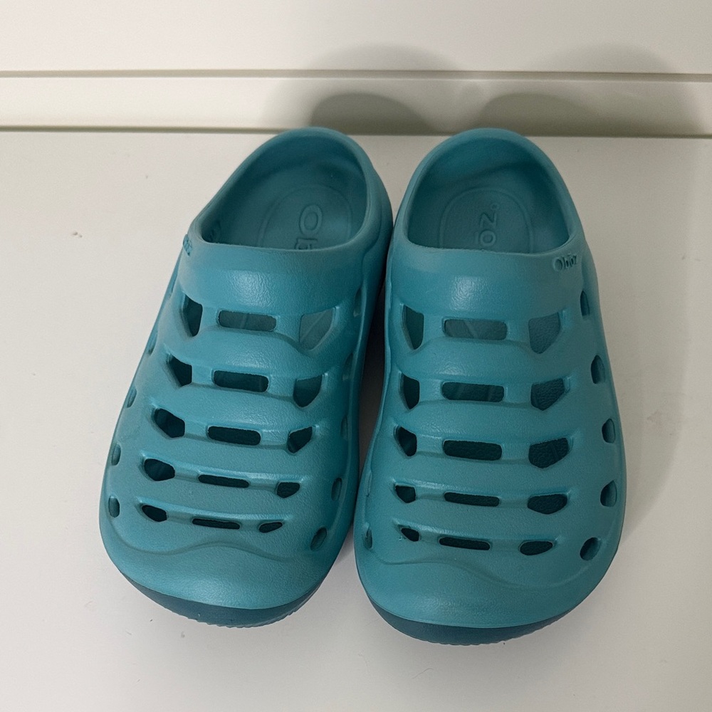 Women’s Oboz Aqua Blue Lightweight Slip-On Clogs